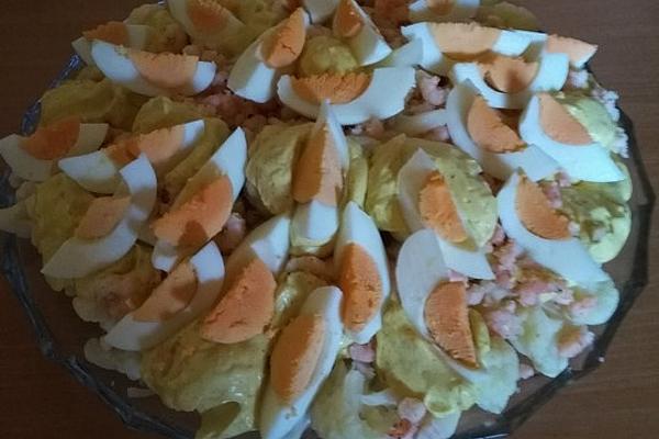 Cauliflower Salad with Crabs