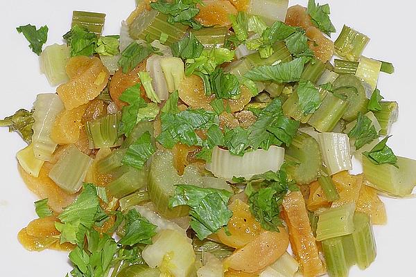 Celery – Apricot – Salad