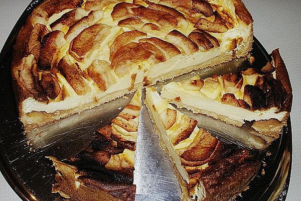 Cheesecake with Apple Compote