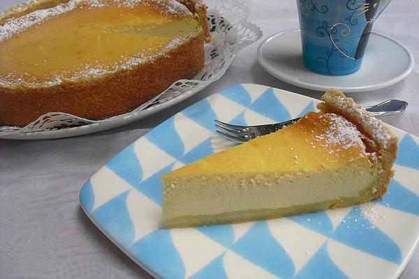 Cheesecake with Homemade Biscuit Base