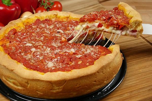 Chicago Style Deep Dish Stuffed Pizza