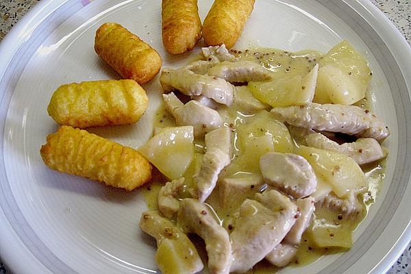 Chicken Breast in Apple Calvados Sauce