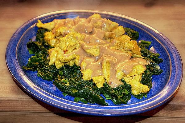 Chicken on Spinach with Peanut Sauce