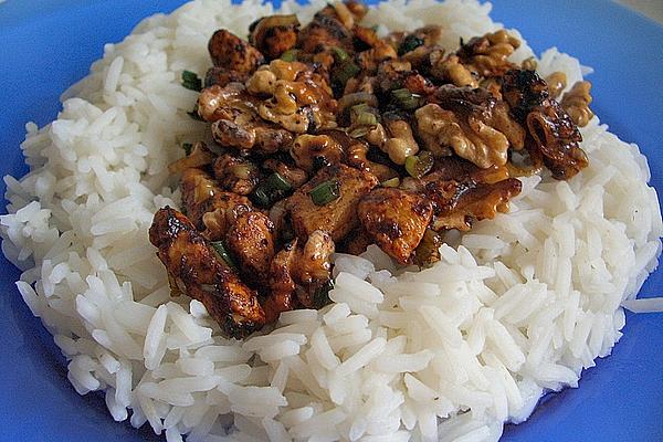 Chicken with Walnuts