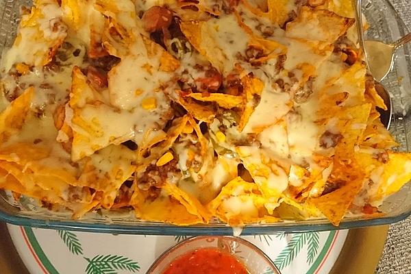 Chili – Dog Nachos