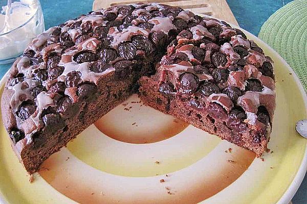 Chocolate – Cherry – Rum Cake