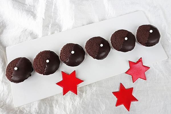 Chocolate Nougat Buttons