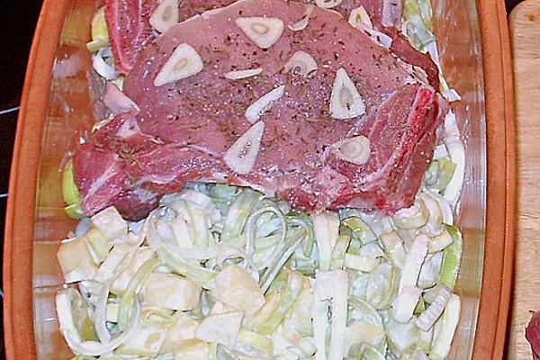 Chop in Roman Pot with Horseradish – Potato – Leek