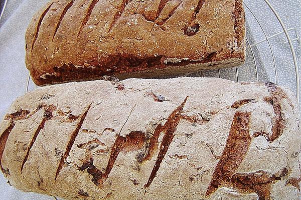 Chrissis Raisins – Whole Grain – Bread Pumpernickel Art