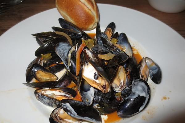 Clams with Saffron