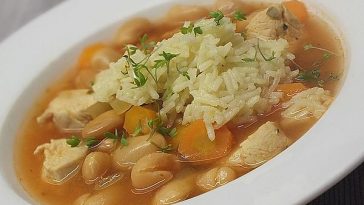 Bean Soup with Vegetables
