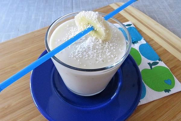 Coconut Banana Smoothie