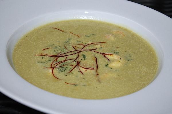 Coconut – Pea Cream – Soup with Prawns