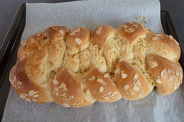 Coconut – Yeast Plait