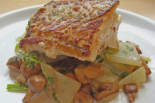 Cod on Mushrooms, Kohlrabi and Leek