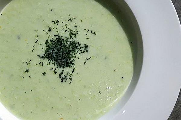 Cold Cucumber Soup À La Chrille