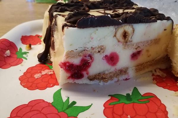 Cold Dog with White Chocolate