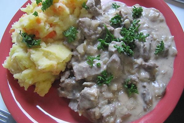 Colorful Mashed Potatoes with Celery, Carrots, Leek and Bay Leaves