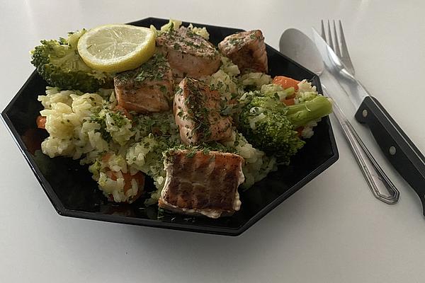 Colorful Rice and Salmon Pan