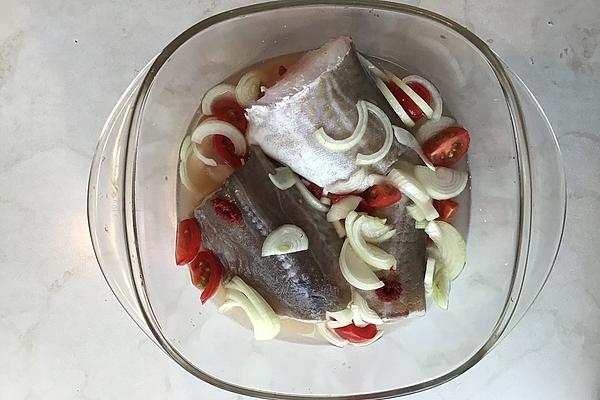 Cooked Fish with Apple Sauce, Schleswig-Holstein Style