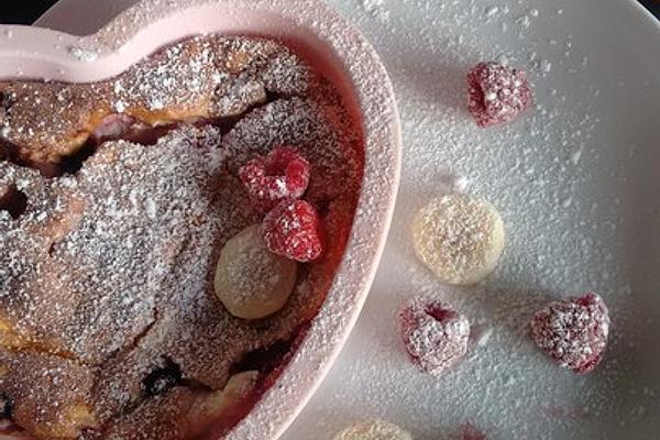 Cottage Cheese and Berry Cake