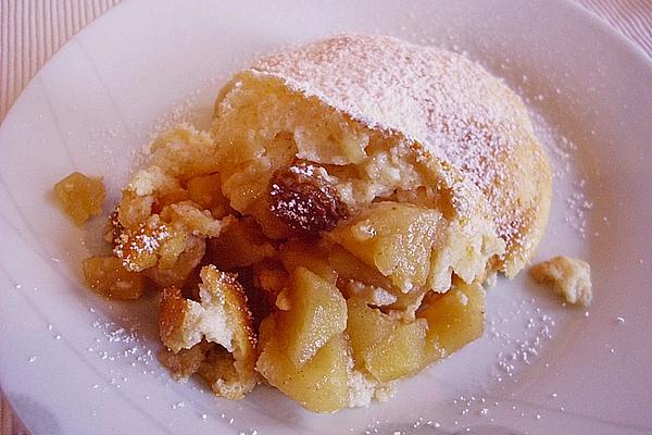 Cottage Cheese Casserole with Cinnamon Apples
