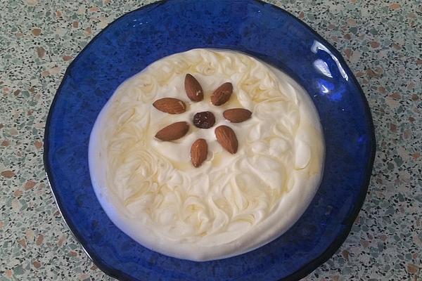 Cottage Cheese – Honey – Dessert