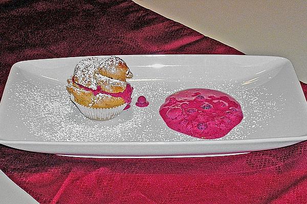 Cream Puffs Filled with Strawberry Sauce