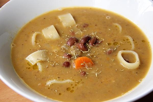 Creamy Bean Soup with Tagliatelle