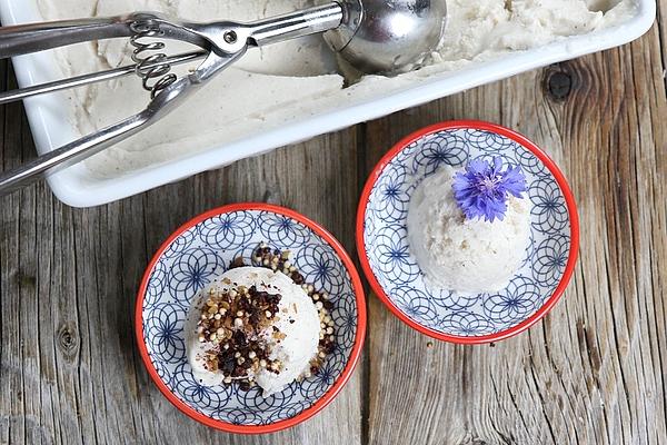 Creamy Coconut Ice Cream