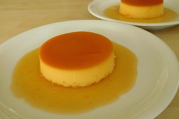 Crème Caramel – with Fine Orange Flavor