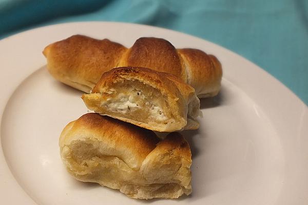 Croissants in Variations