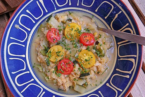 Crumbly Zucchini and Lentil Stew