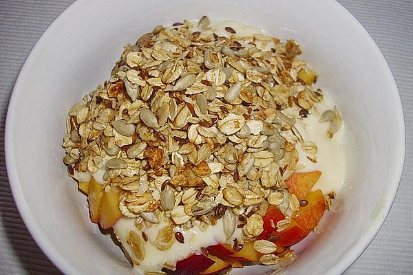 Crunchy Cereal with Almonds