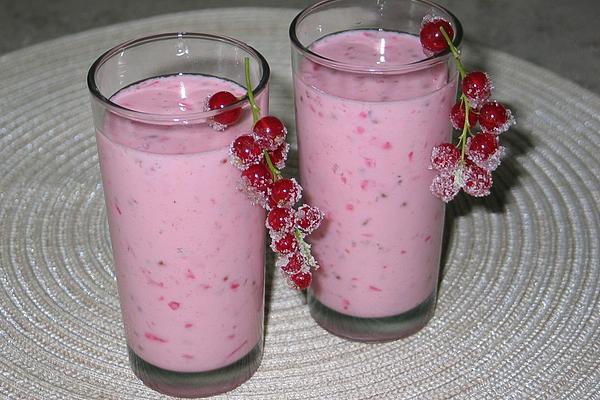 Currant and Apple Smoothie