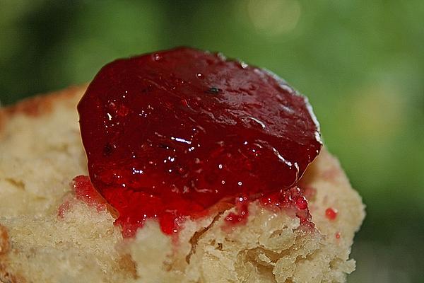 Currant and Mango Jam