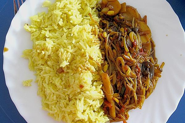 Curry Rice with Spicy China Sauce