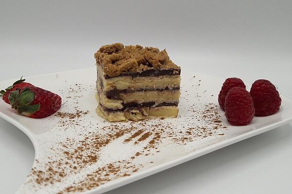 Custard Dessert with Shortbread Cookies