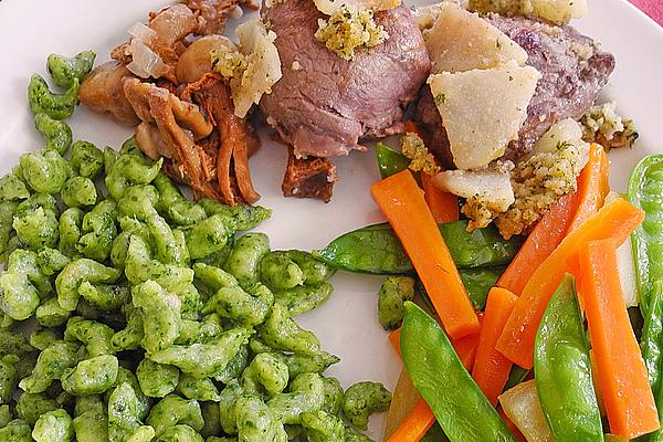 Deer Medallions with Pear and Mint Crust