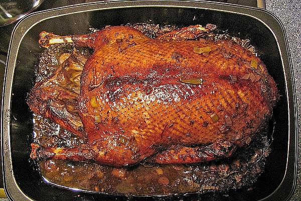 Duck in Cherry and Honey Sauce