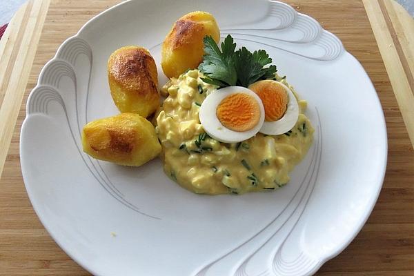 Egg Cream with Baked Potatoes