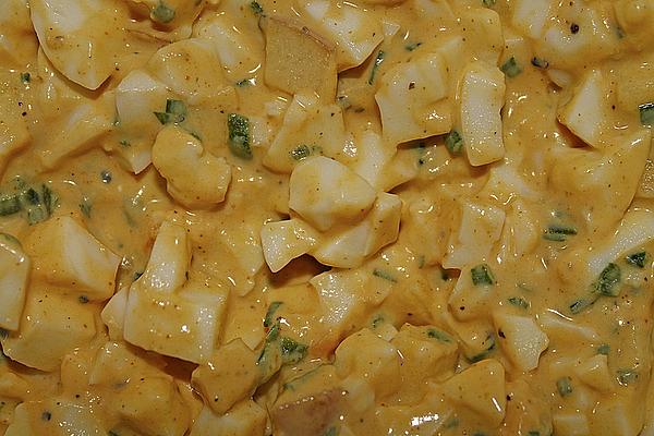 Egg Salad with Yogurt, Apple and Curry