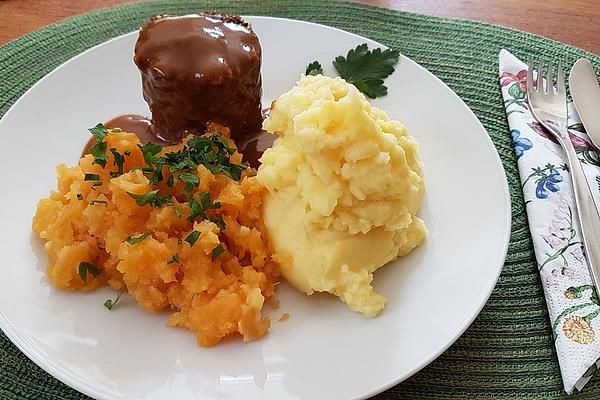 Fake Haggis, Neeps and Tatties with Whiskey Sauce