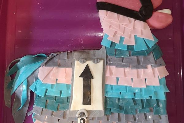 Fanta Cake with Glaze