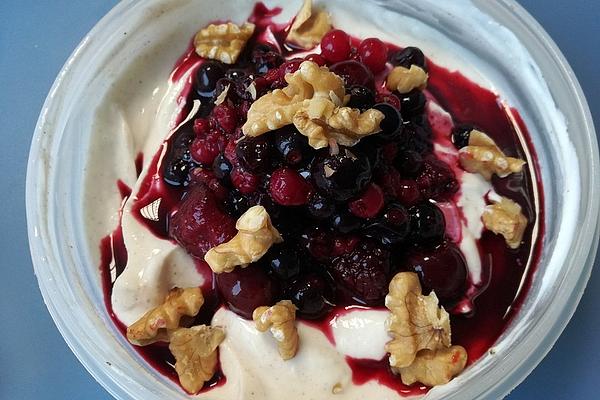 Fast Breakfast Berry Quark