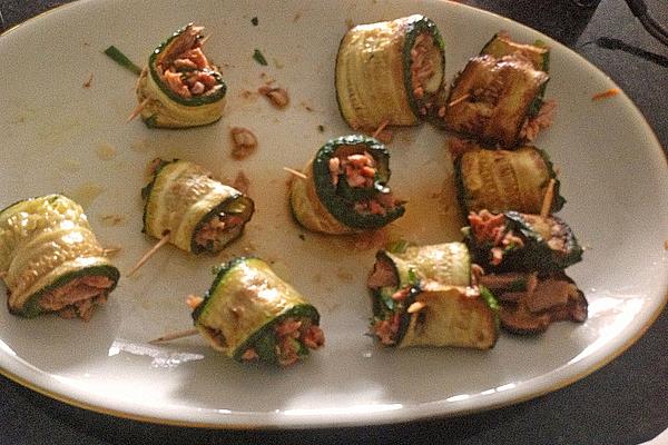 Filled Zucchini Rolls with Tuna