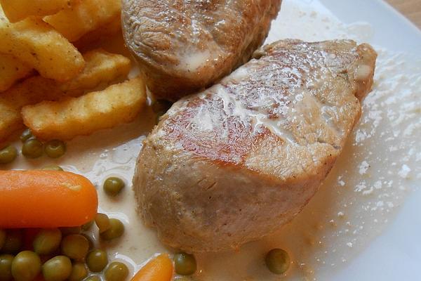 Fillet in Whiskey Cream with Spaetzle