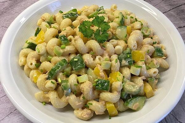 Fine Pasta Salad with Tuna