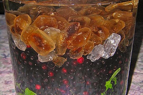 Finis Elderberry Liqueur with Mint