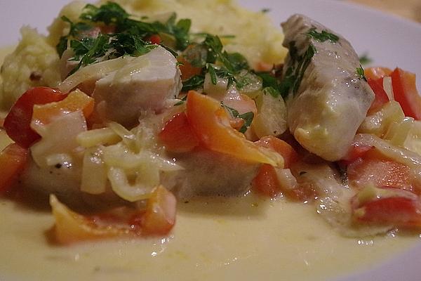 Fish Fillet Strips in Cream Vegetables